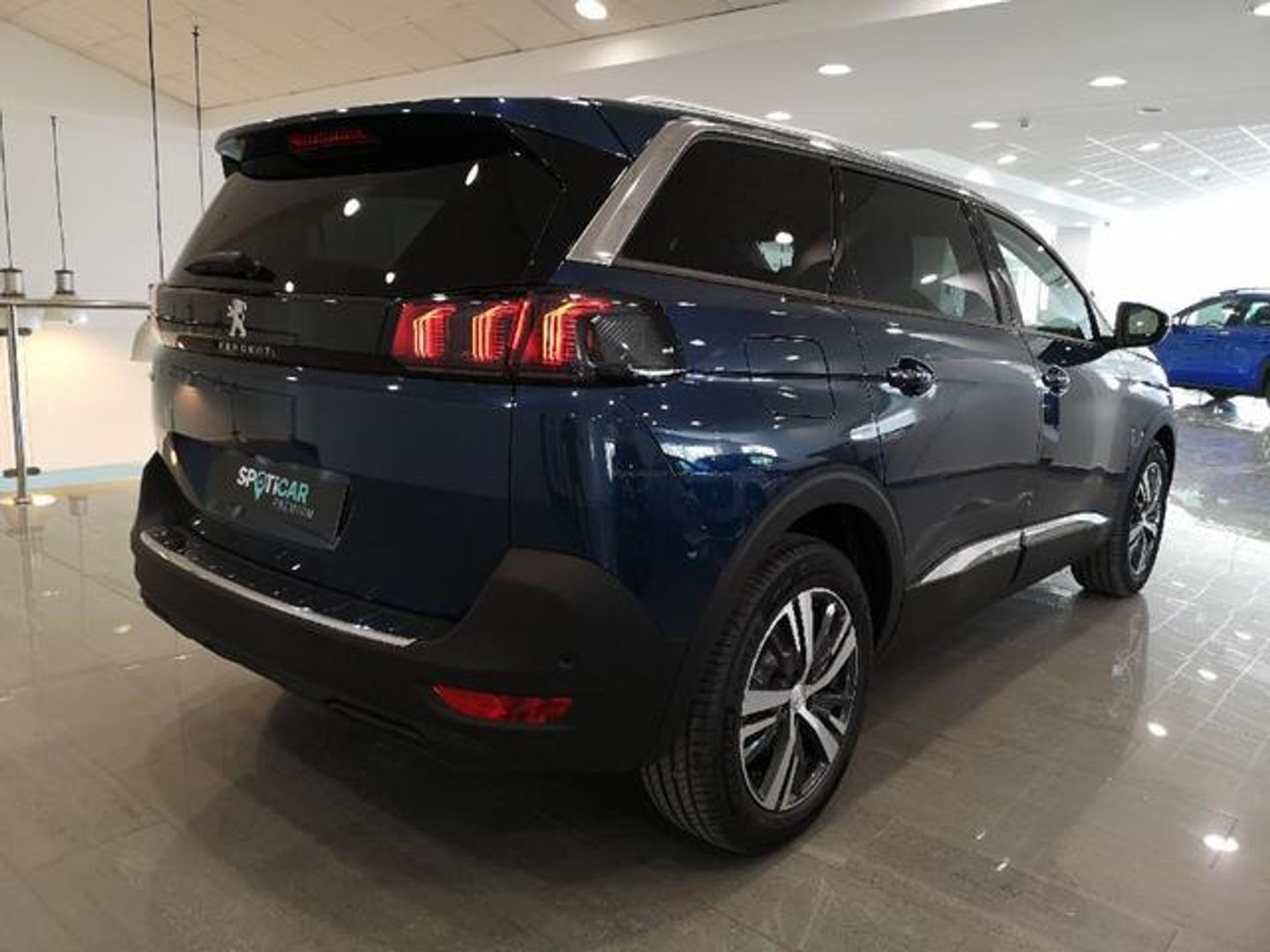 Peugeot 5008 BlueHDI 130 S&S Allure Pack EAT8 96 kW (130 CV)