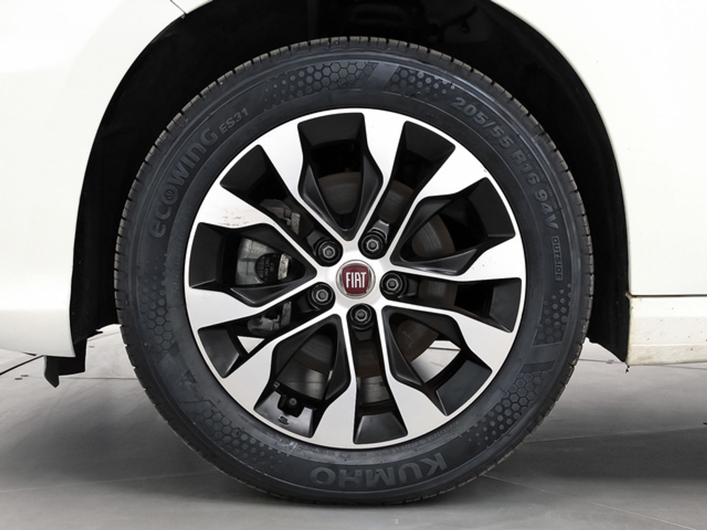 Fiat Tipo 1.3 Multijet Mirror 70 kW (95 CV)