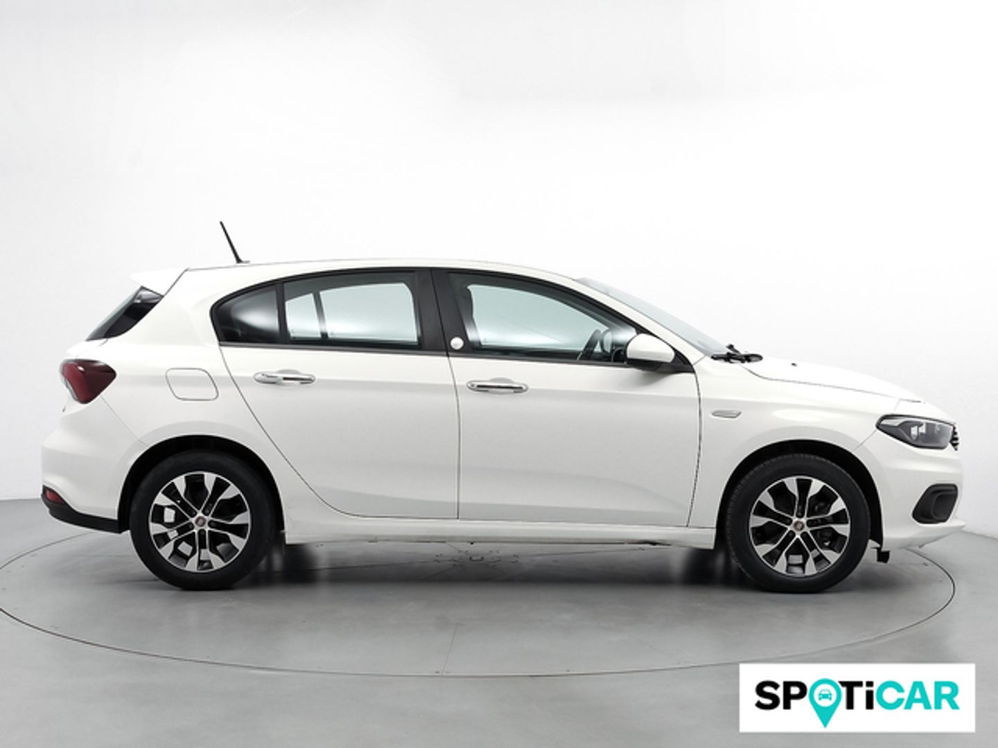 Fiat Tipo 1.3 Multijet Mirror 70 kW (95 CV)
