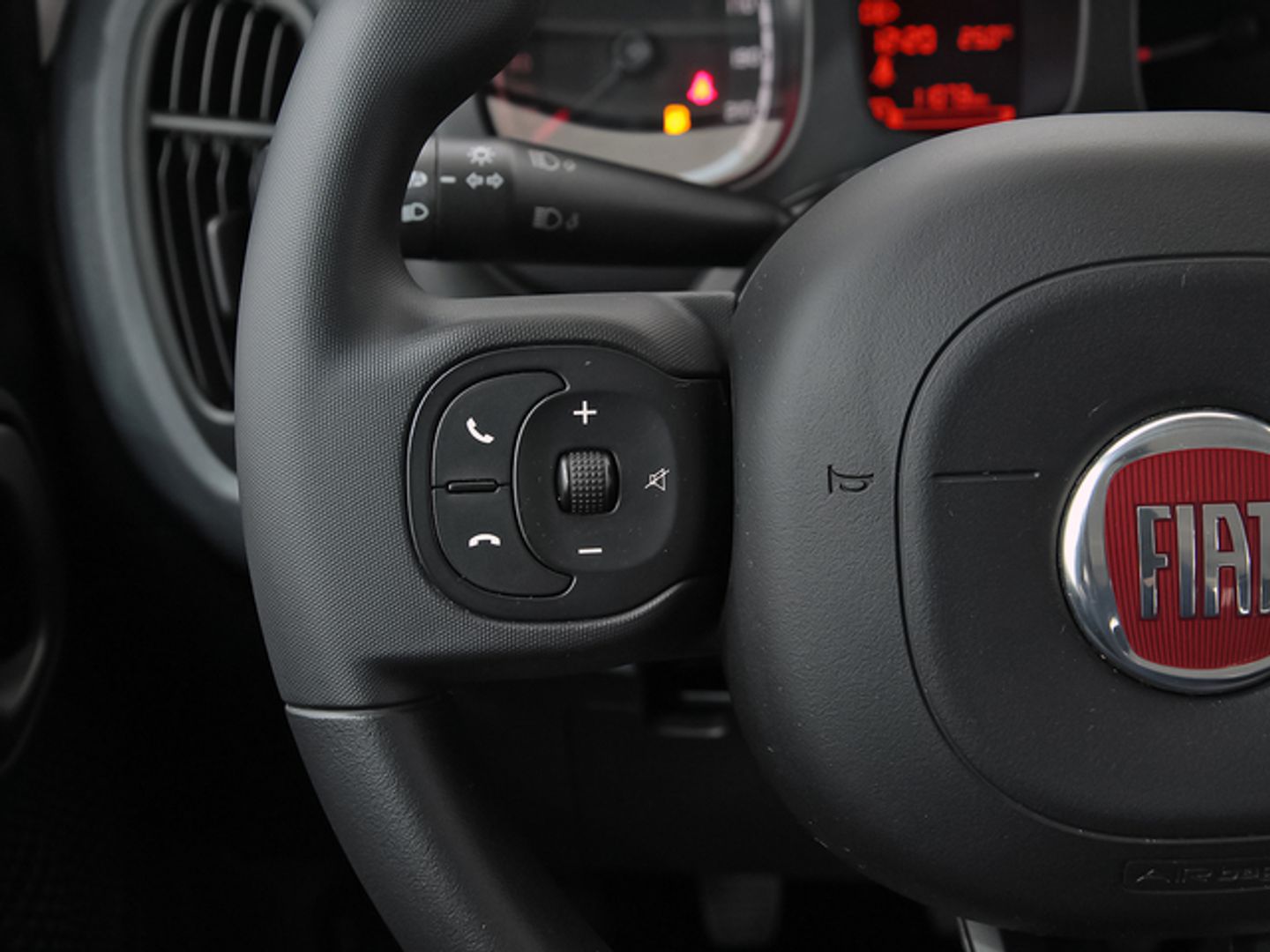Fiat Panda 1.0 Hybrid Gse HEV Pack Tech + Pack Style 51 kW (70 CV)