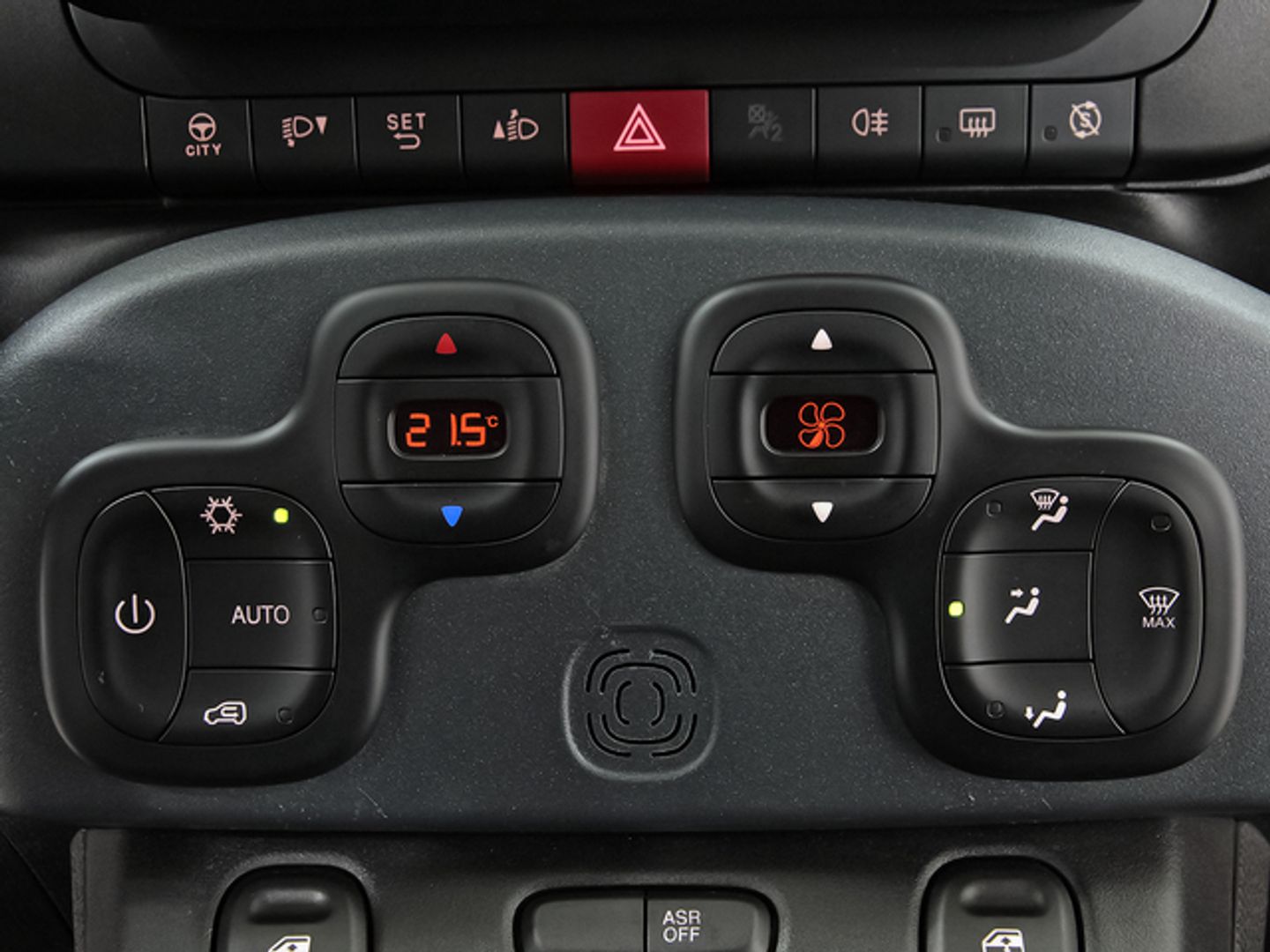 Fiat Panda 1.0 Hybrid Gse HEV Pack Tech + Pack Style 51 kW (70 CV)