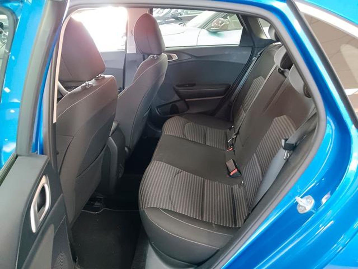 Kia Ceed 1.6 MHEV iMT Drive 100 kW (136 CV)