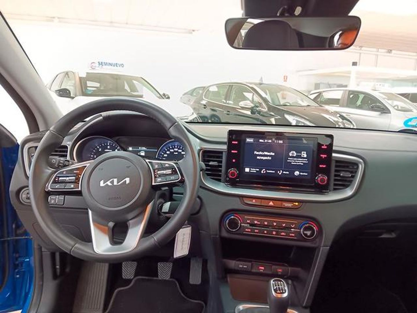 Kia Ceed 1.6 MHEV iMT Drive 100 kW (136 CV)