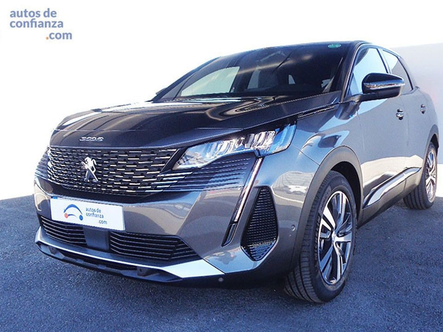 Peugeot 3008 Hybrid 225 Allure Pack e-EAT8 165 kW (225 CV) Gris Plata SUV