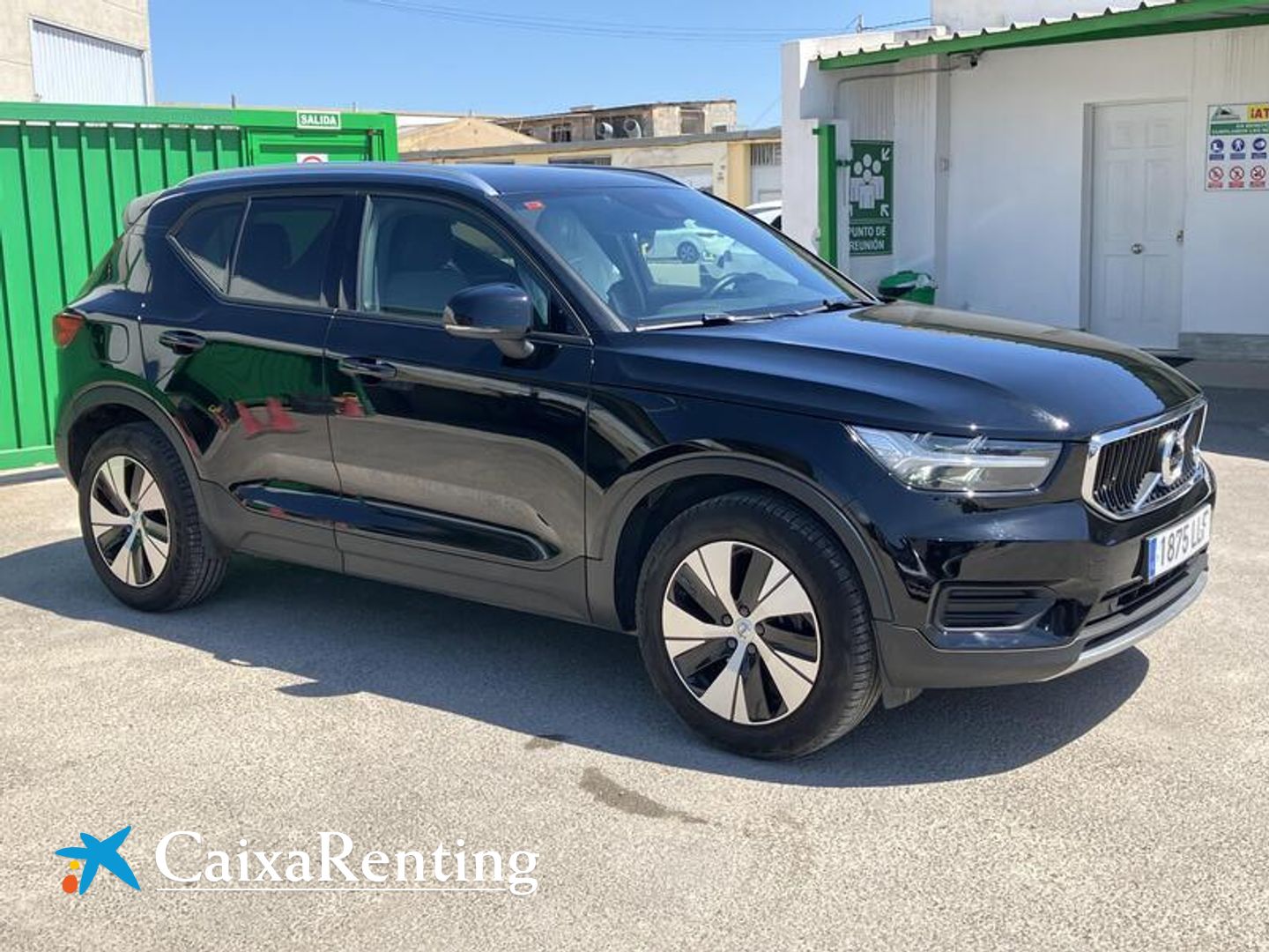 Volvo XC40 T3 Momentum Auto 120 kW (163 CV)