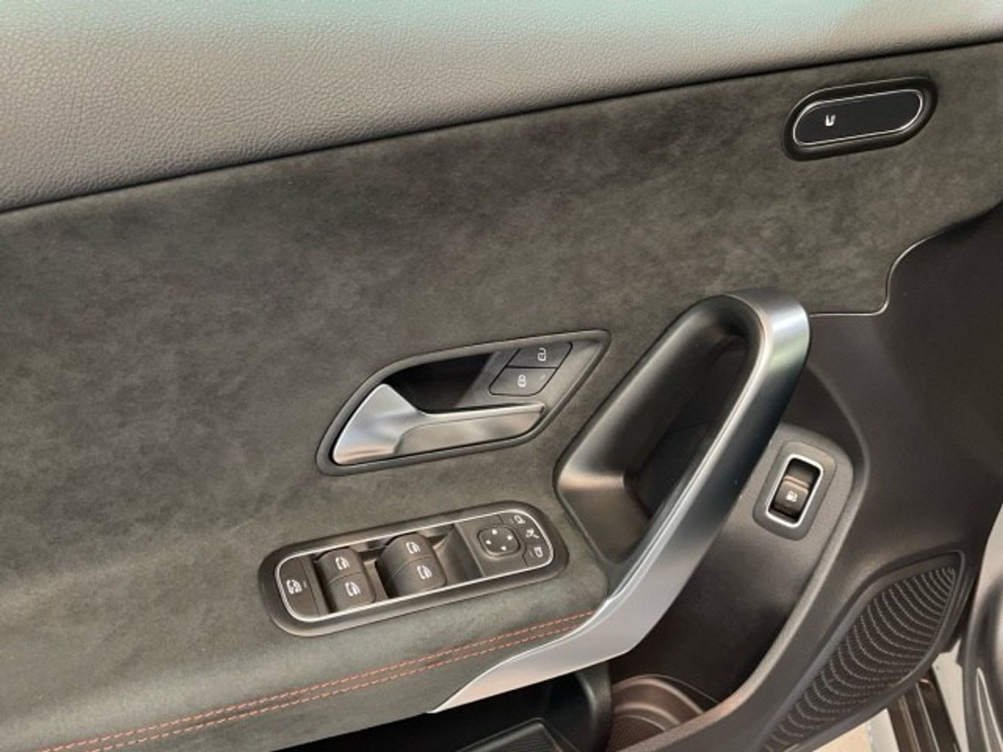 Mercedes-Benz Clase A Compacto A 250 e EQ 160 kW (218 CV)