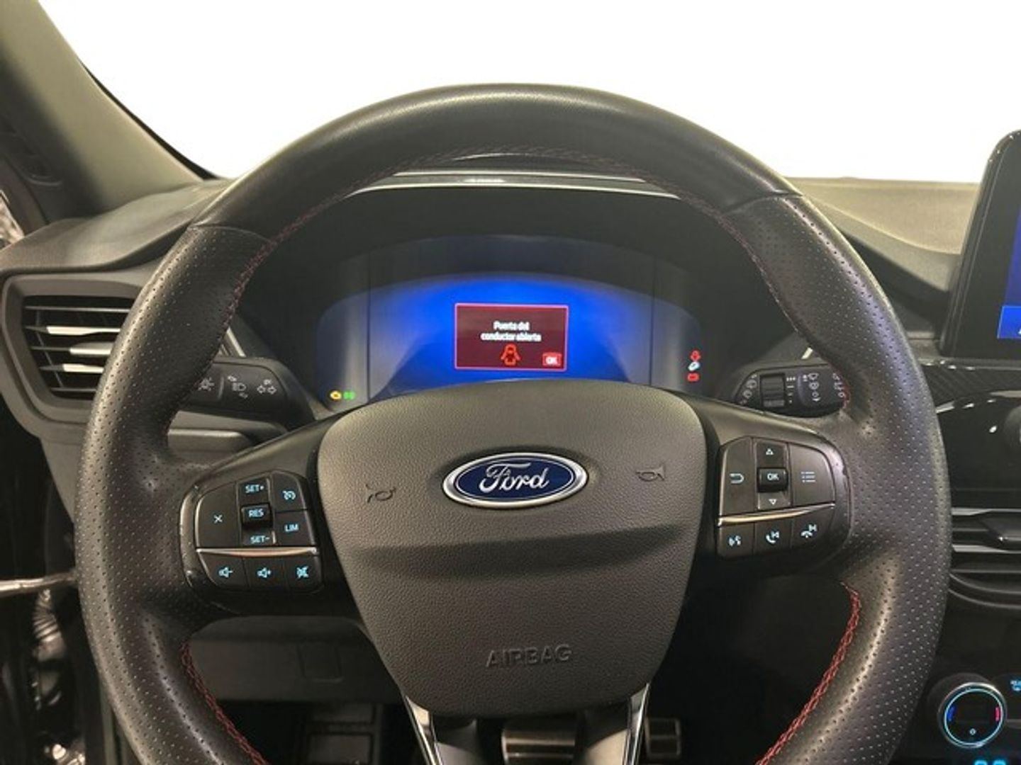 Ford Kuga 2.5 Duratec FHEV ST-Line Auto 140 kW (190 CV)