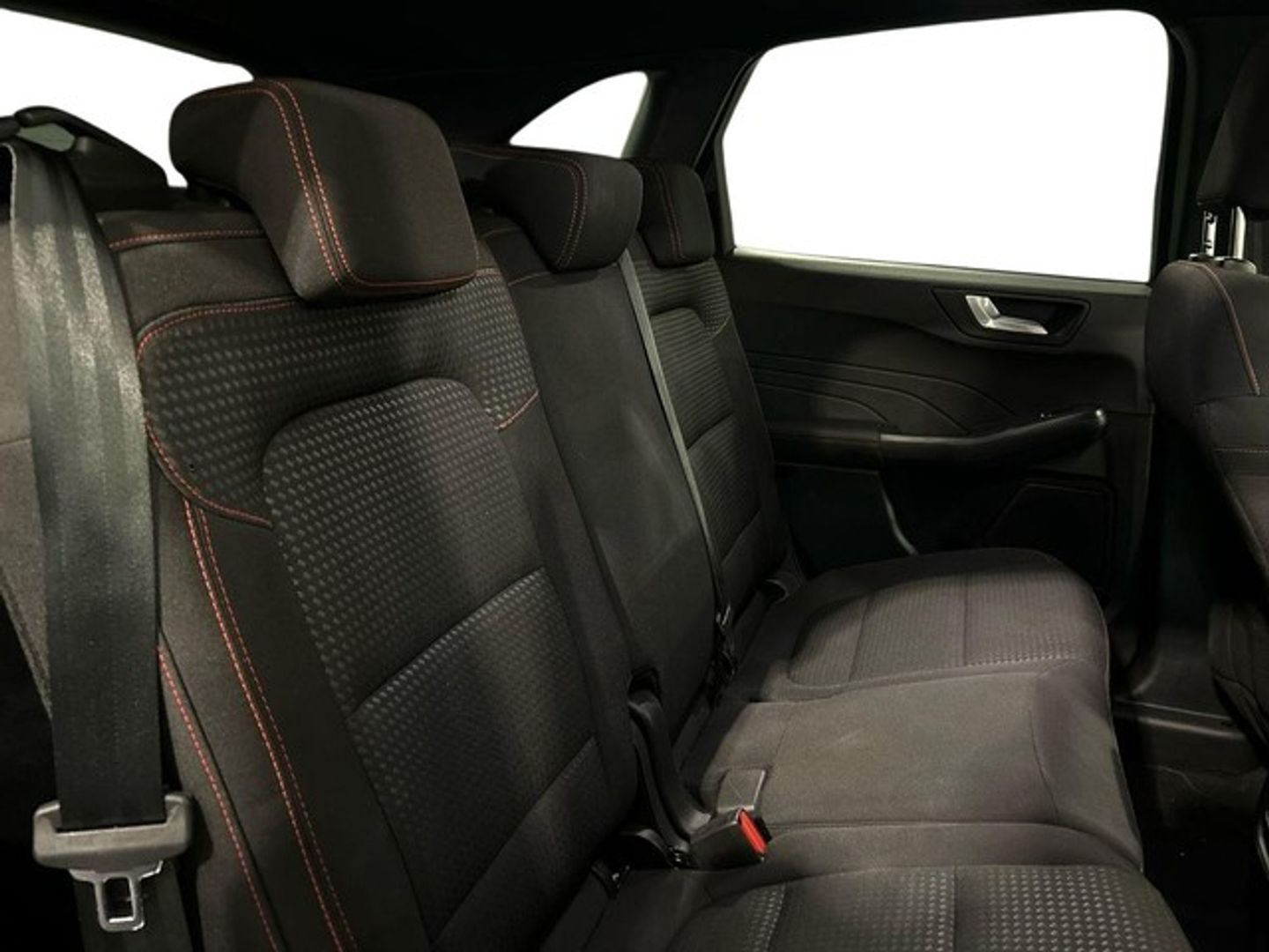 Ford Kuga 2.5 Duratec FHEV ST-Line Auto 140 kW (190 CV)