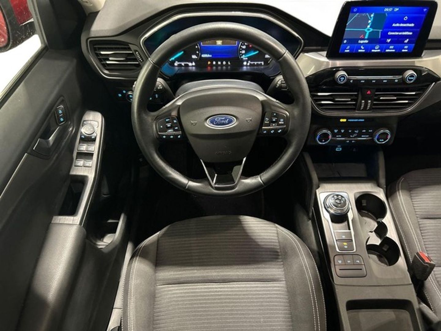 Ford Kuga 2.5 Duratec FHEV Titanium Auto 140 kW (190 CV)