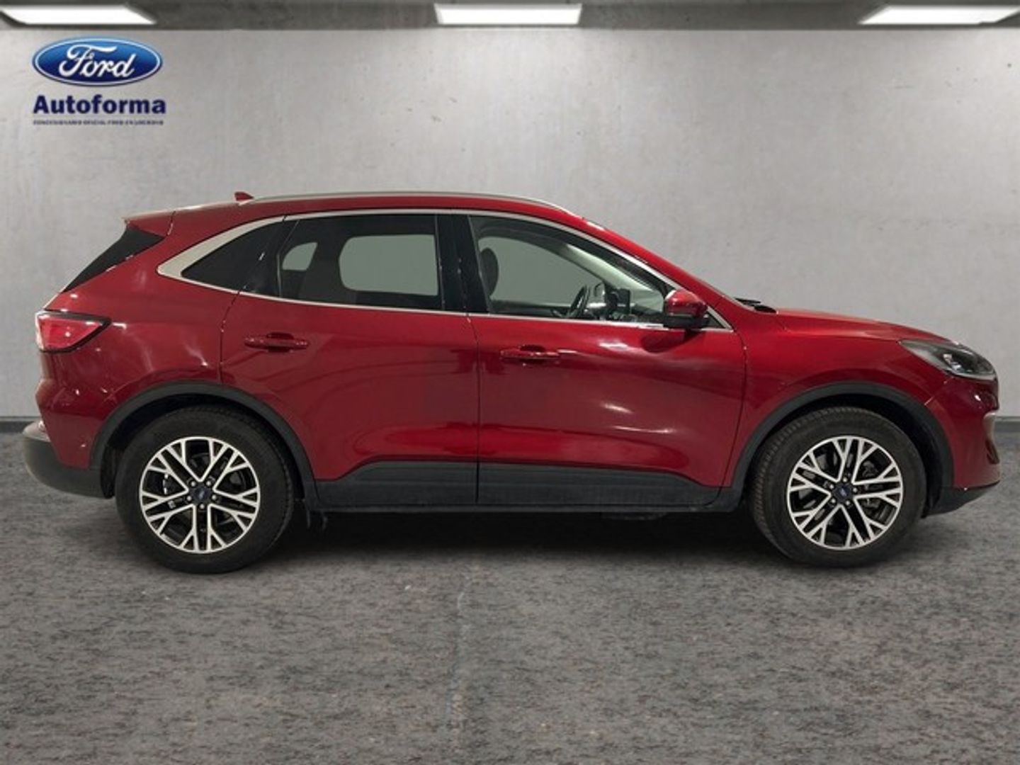 Ford Kuga 2.5 Duratec FHEV Titanium Auto 140 kW (190 CV)