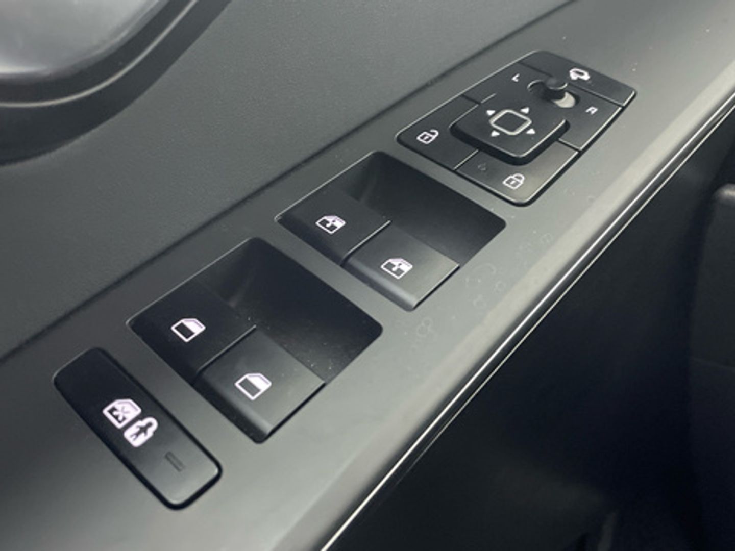 Kia Niro 1.6 GDi HEV Híbrido Emotion 104 kW (141 CV)