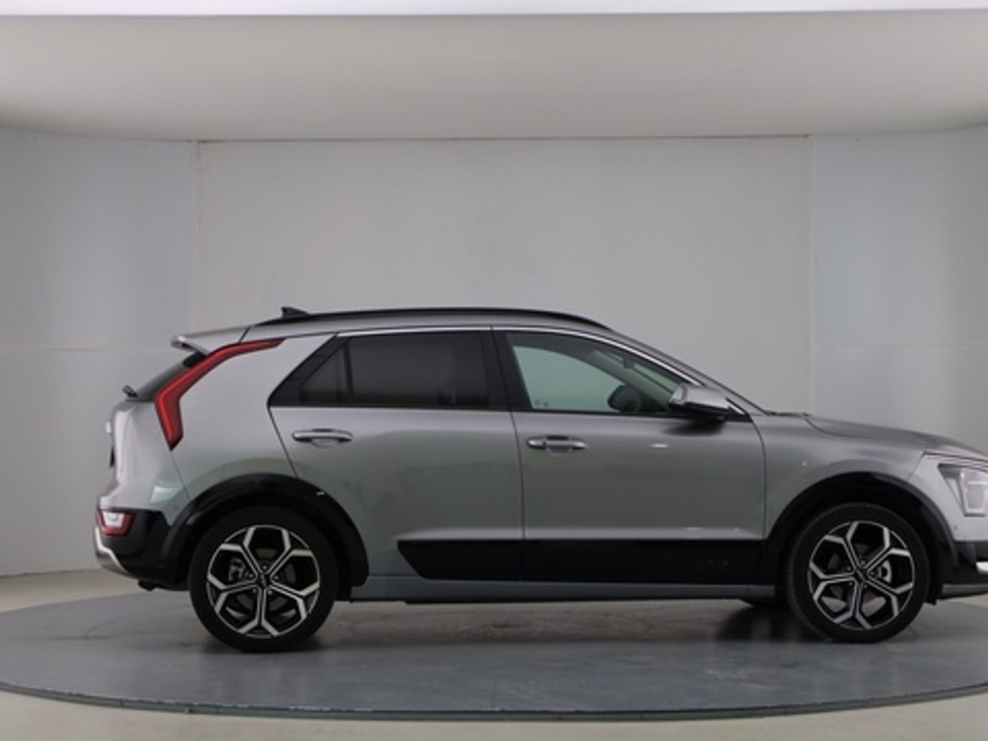Kia Niro 1.6 GDi HEV Híbrido Emotion 104 kW (141 CV)