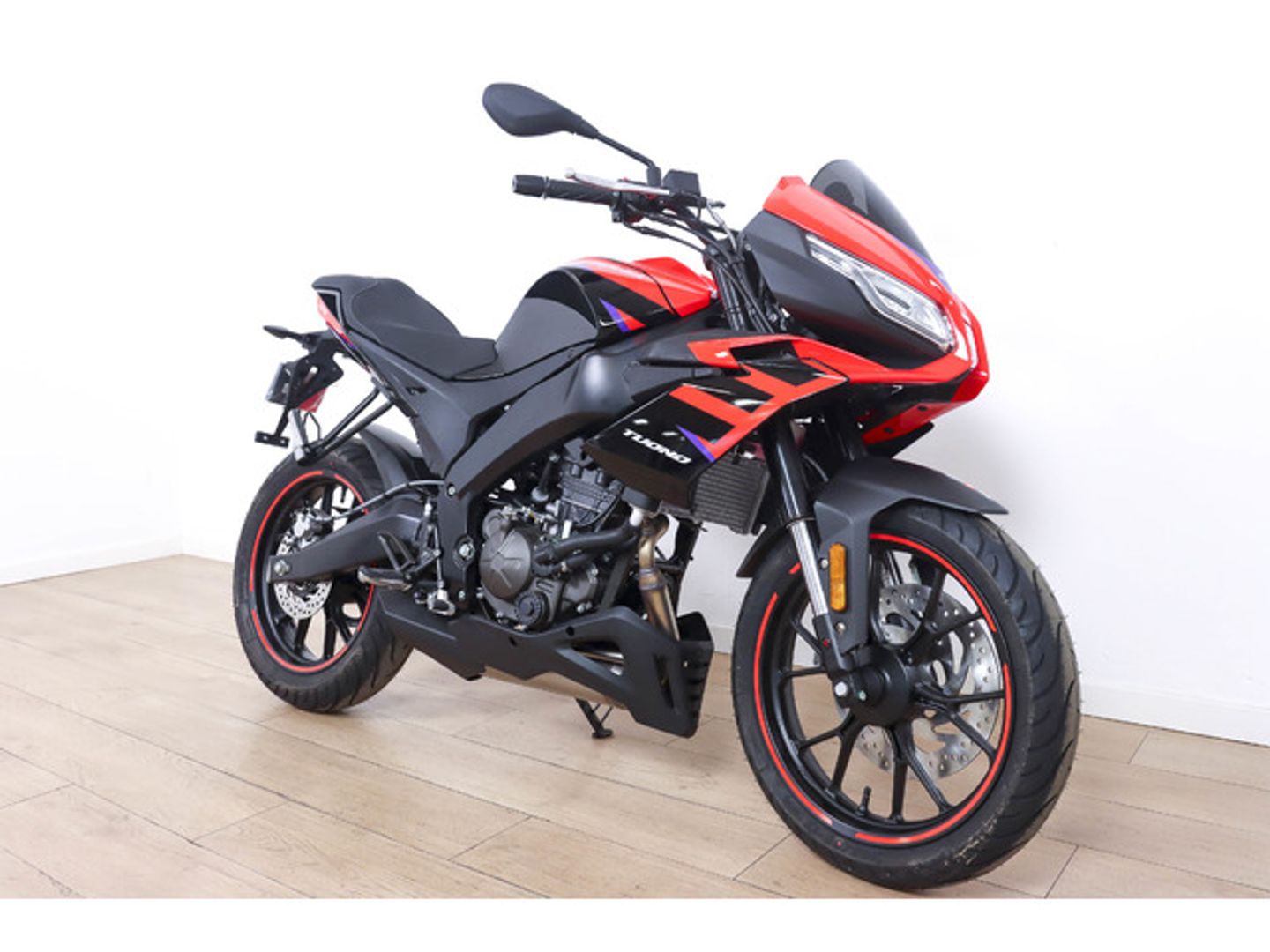 Aprilia Tuono 125