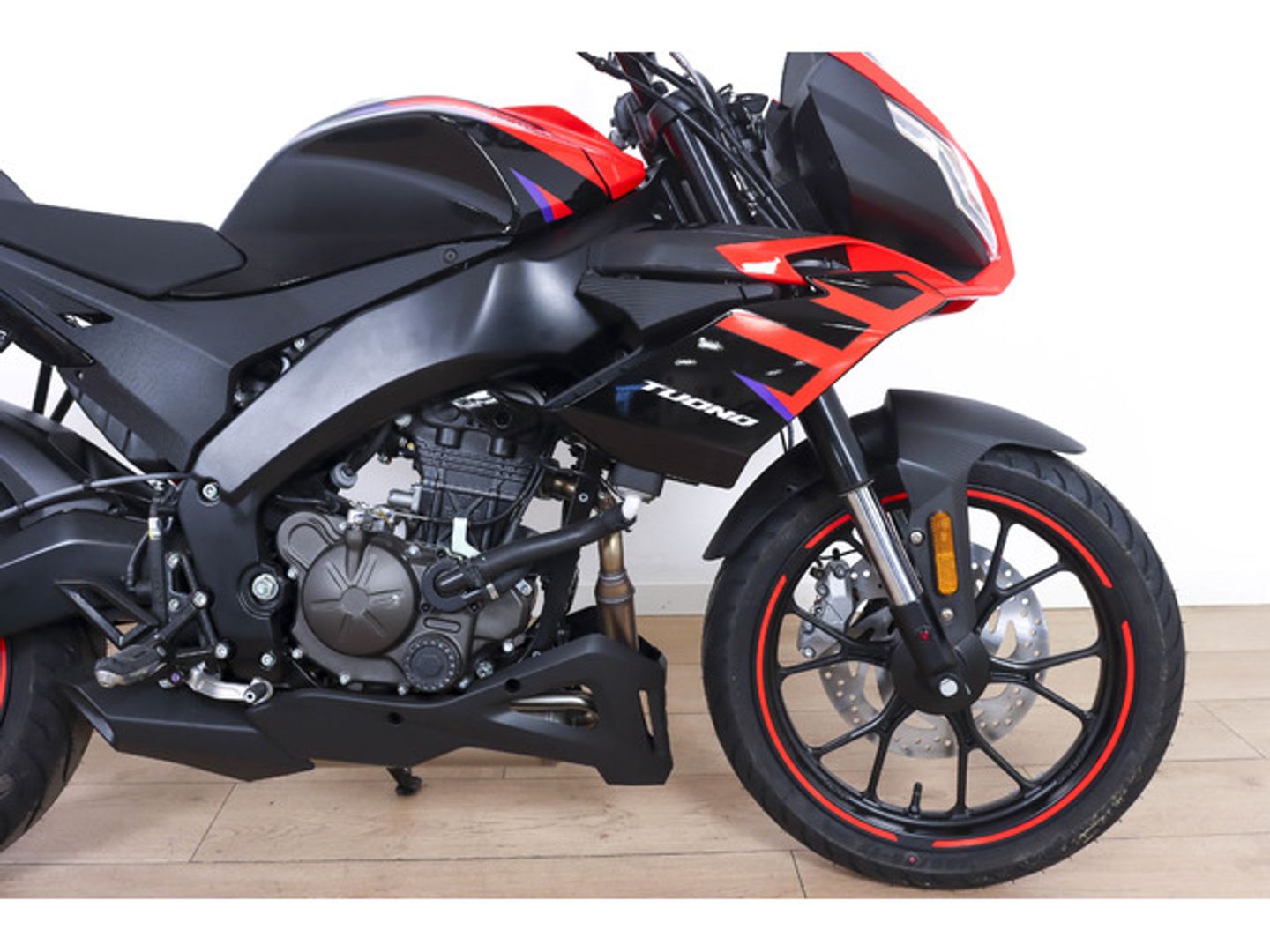 Aprilia Tuono 125