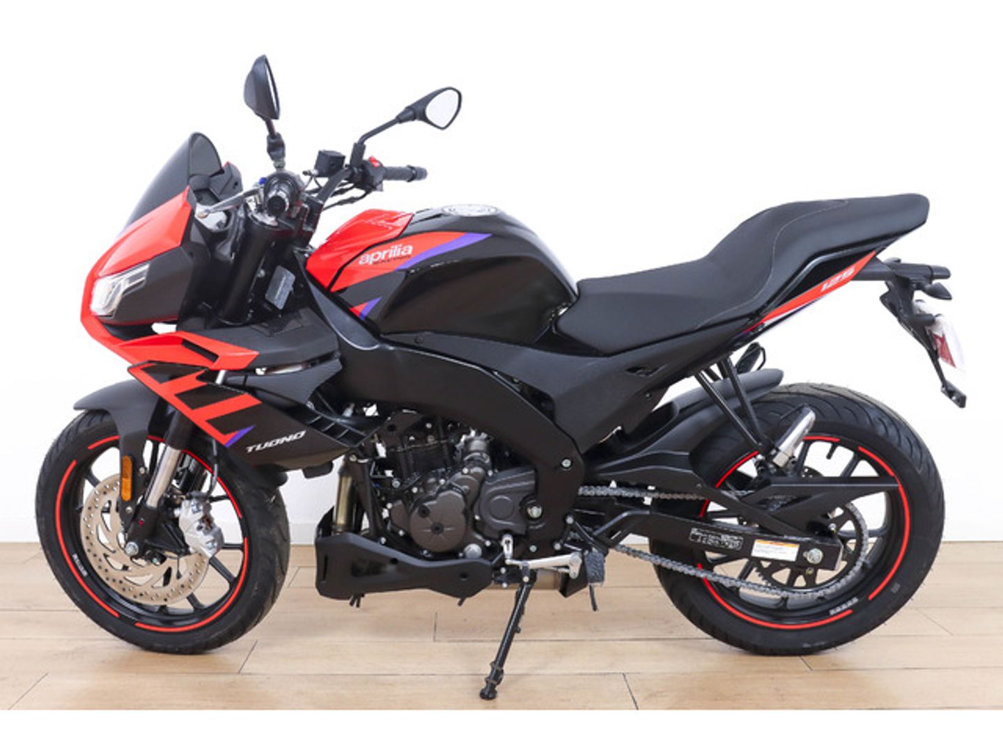 Aprilia Tuono 125