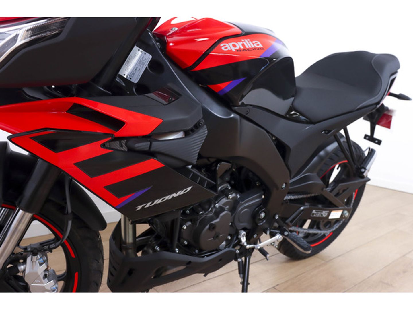 Aprilia Tuono 125