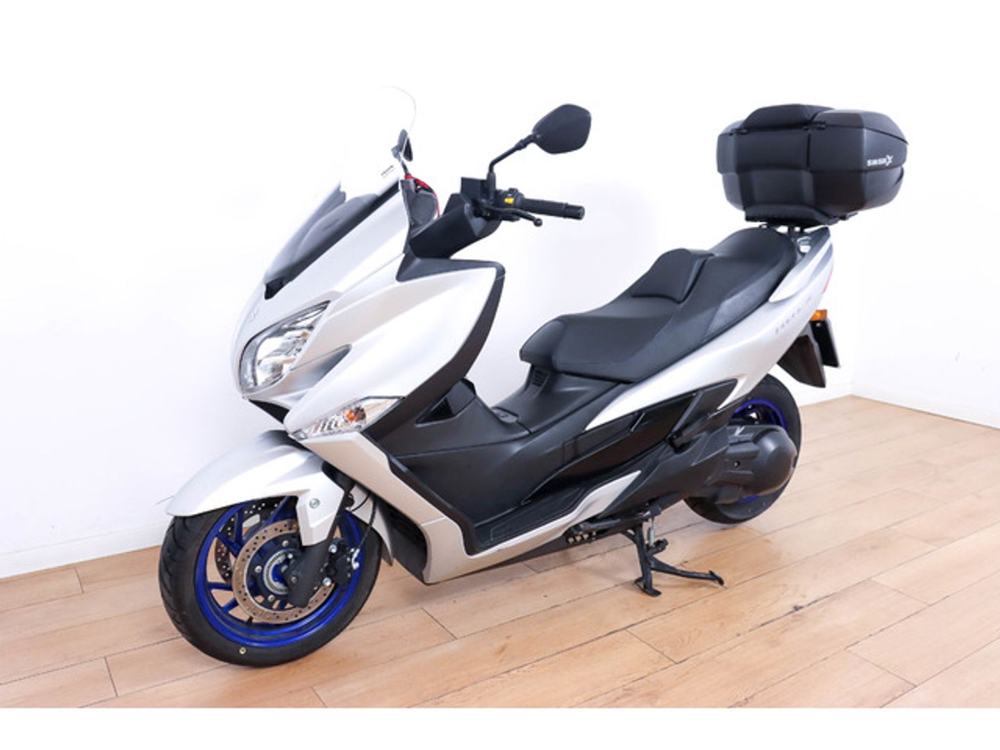 Suzuki Burgman 400