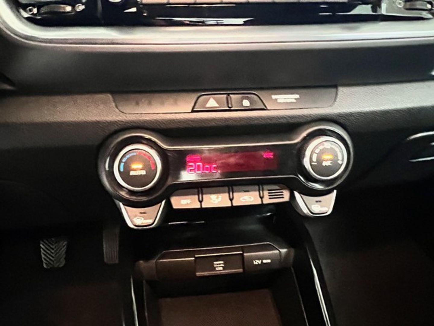 Kia Stonic 1.0 T-GDi MHEV Drive iMT 74 kW (100 CV)