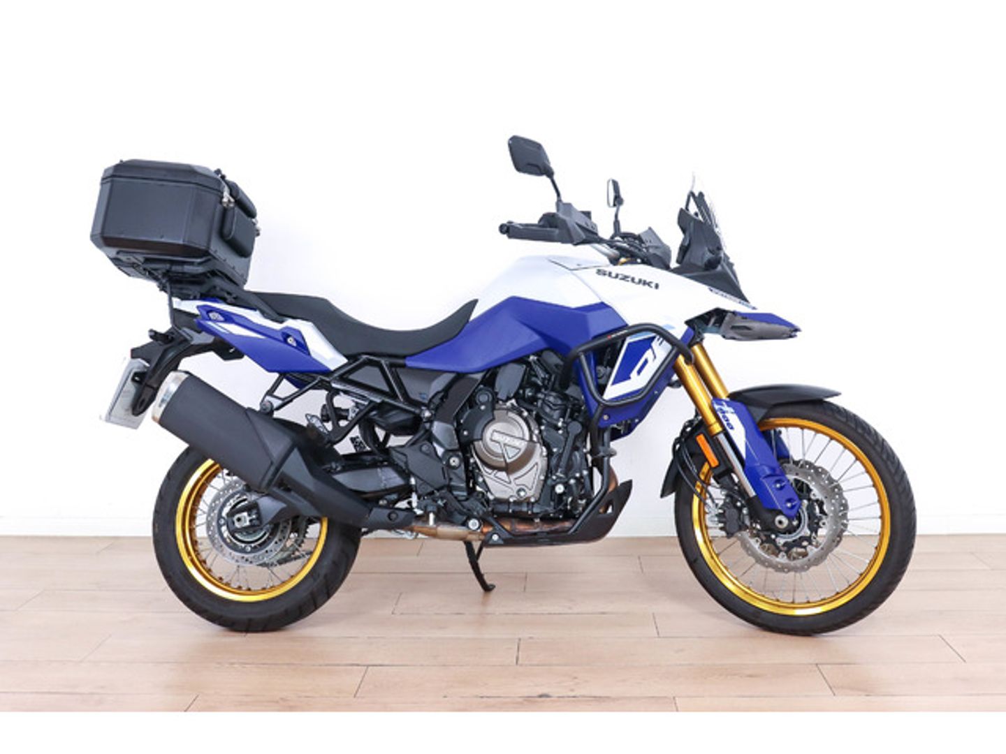 Suzuki V-Strom 800DE Blanco Motorcycle
