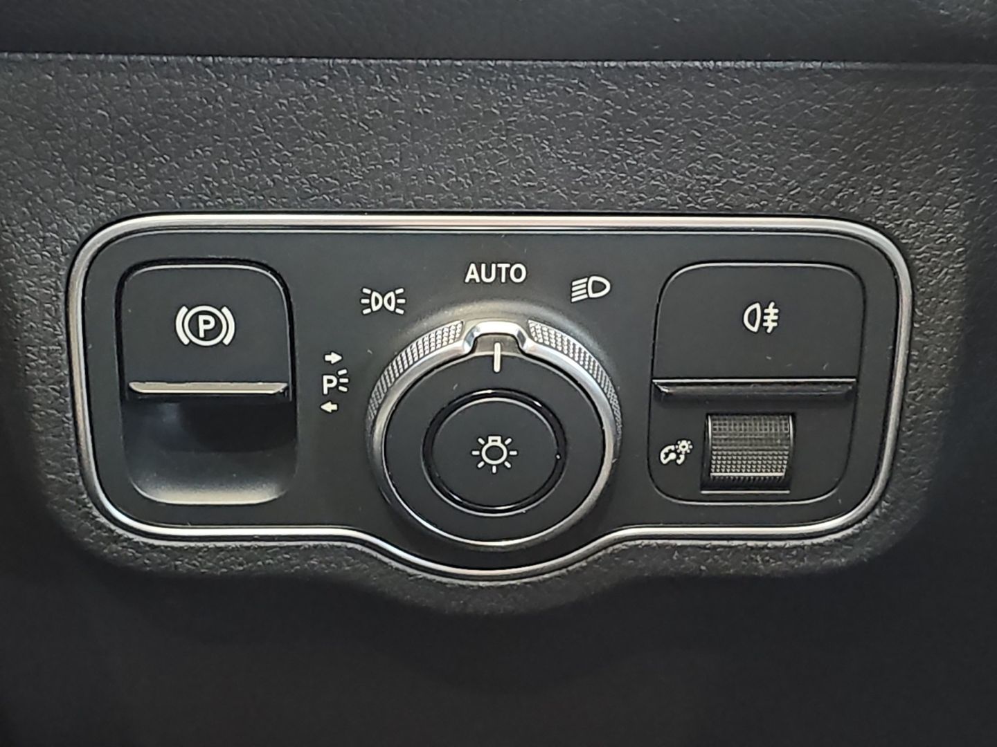 Mercedes-Benz EQB EQB 250+ 140 kW (190 CV)