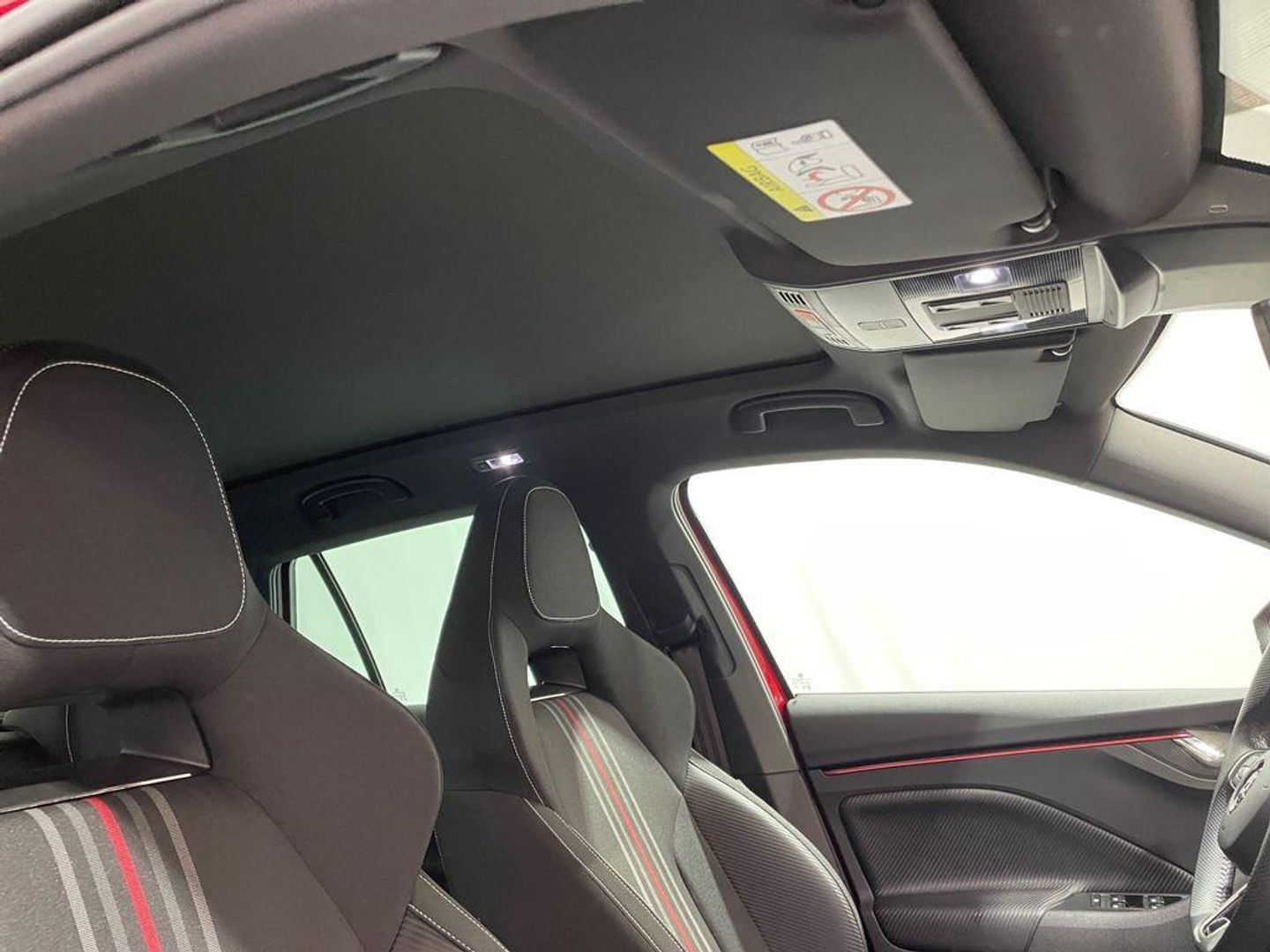 Skoda Kamiq 1.0 TSI Monte Carlo DSG 85 kW (115 CV)