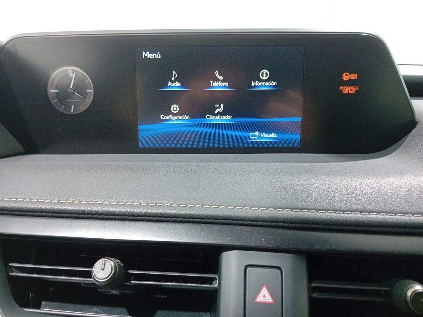 Lexus UX UX 250h Business 2WD 135 kW (184 CV)
