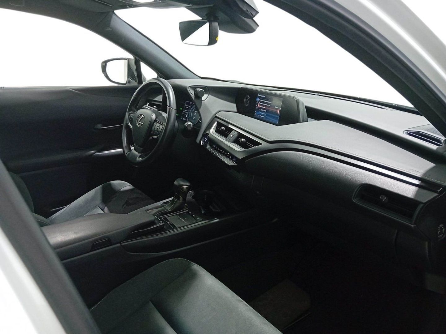Lexus UX UX 250h Business 2WD 135 kW (184 CV)