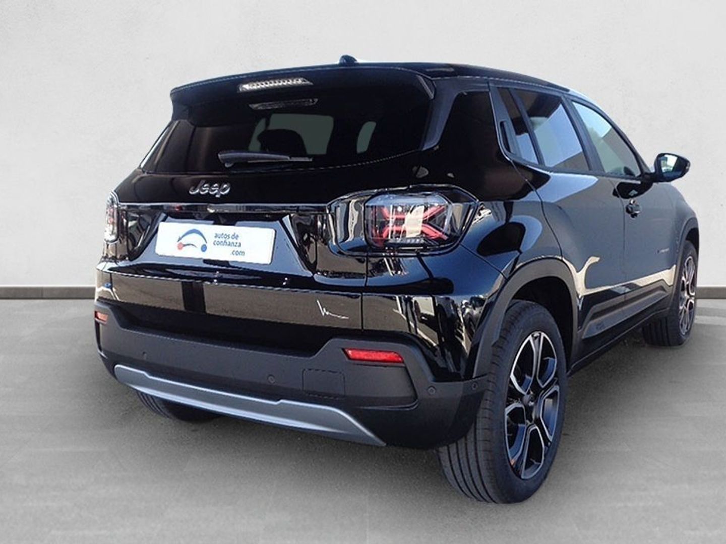Jeep Avenger BEV Summit 115 kW (156 CV)