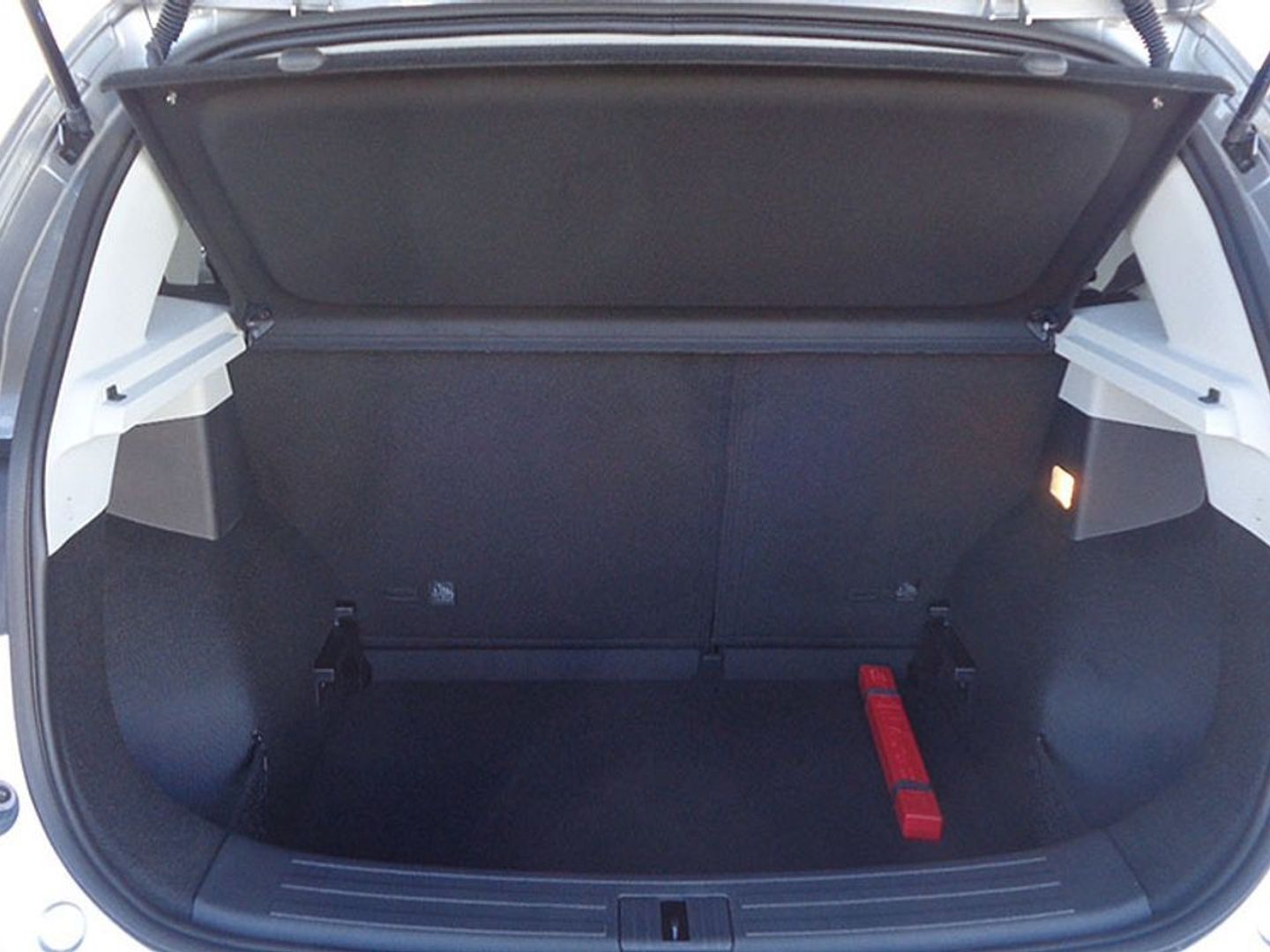 MG ZS 1.5 Luxury 78 kW (106 CV)