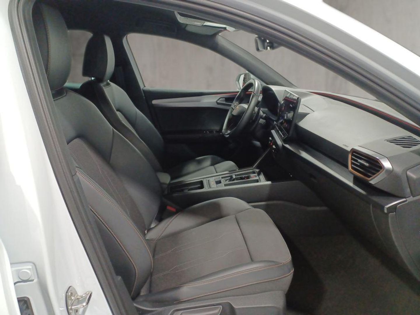 CUPRA León 1.5 eTSI DSG 110 kW (150 CV)