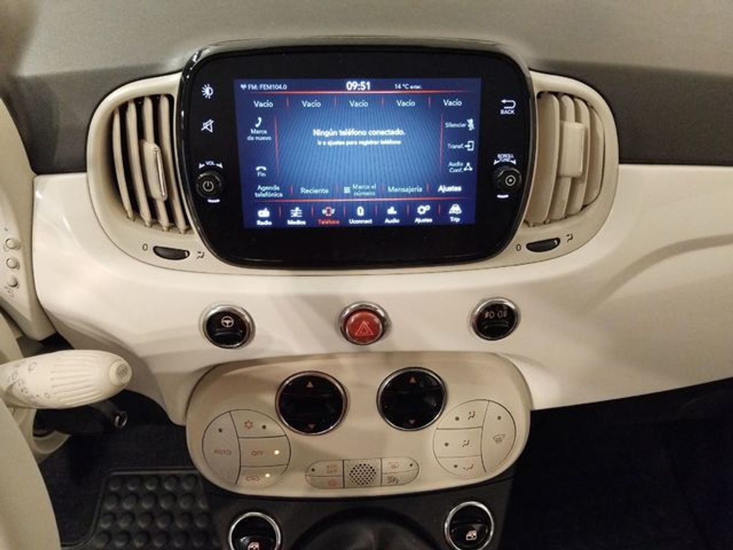 Fiat 500 1.0 Hybrid Dolcevita 51 kW (70 CV)