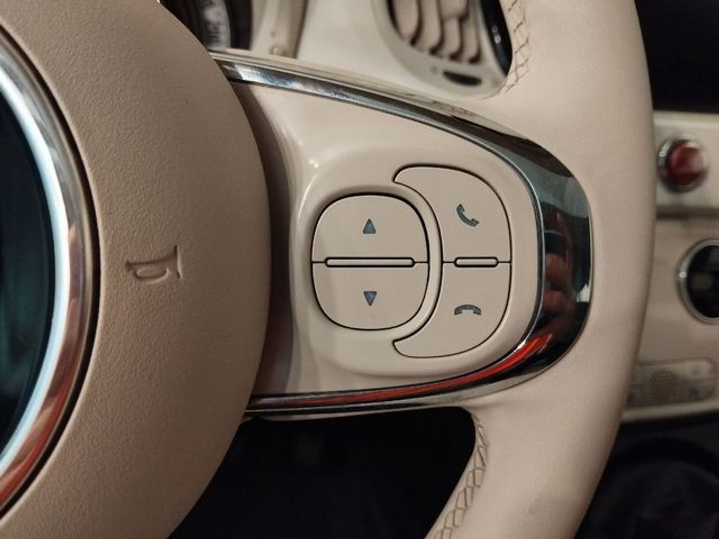 Fiat 500 1.0 Hybrid Dolcevita 51 kW (70 CV)
