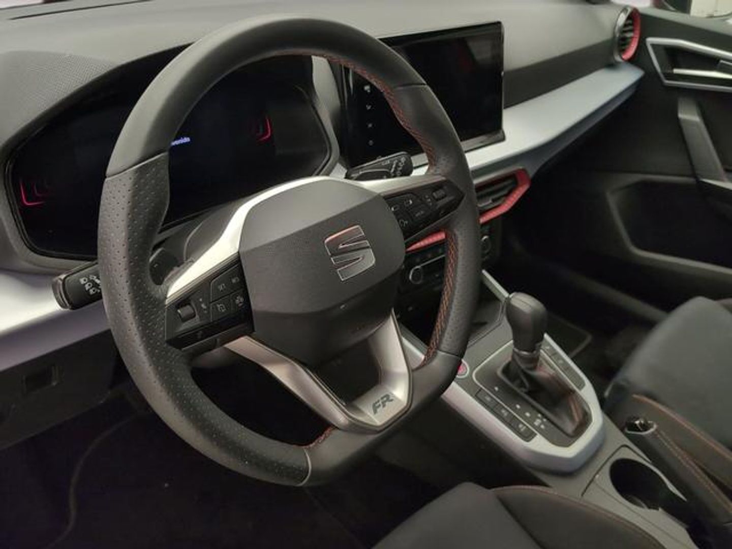 SEAT Arona 1.0 TSI FR XM DSG 81 kW (110 CV)