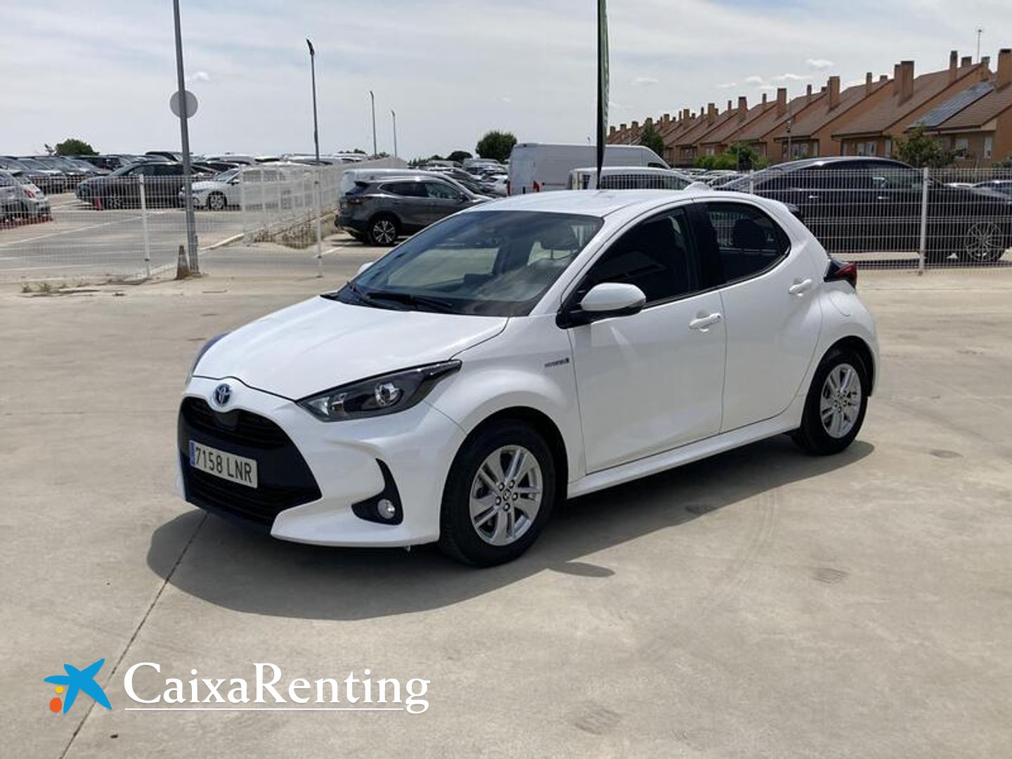 Toyota Yaris 120H Active Tech 85 kW (116 CV) Blanco Compact