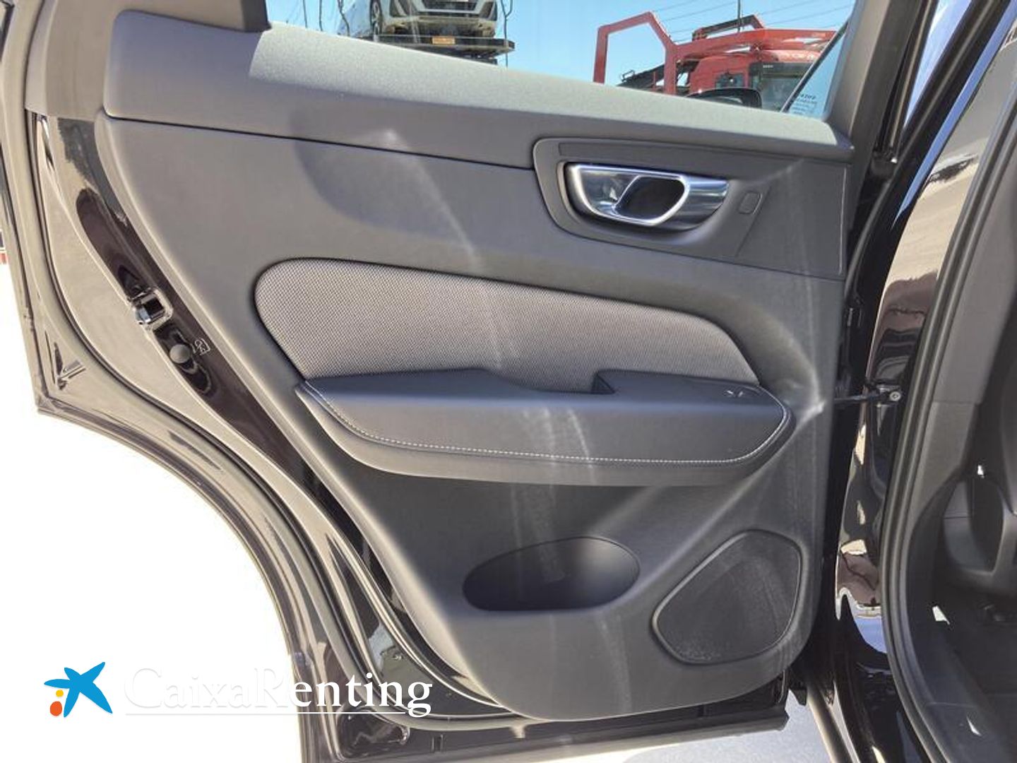 Volvo XC60 T6 Recharge Ultimate Dark AWD Auto 257 kW (350 CV)