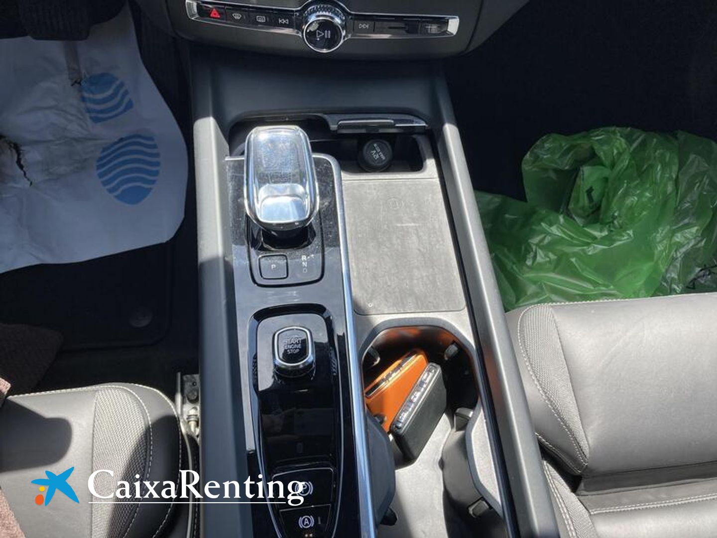 Volvo XC60 T6 Recharge Ultimate Dark AWD Auto 257 kW (350 CV)