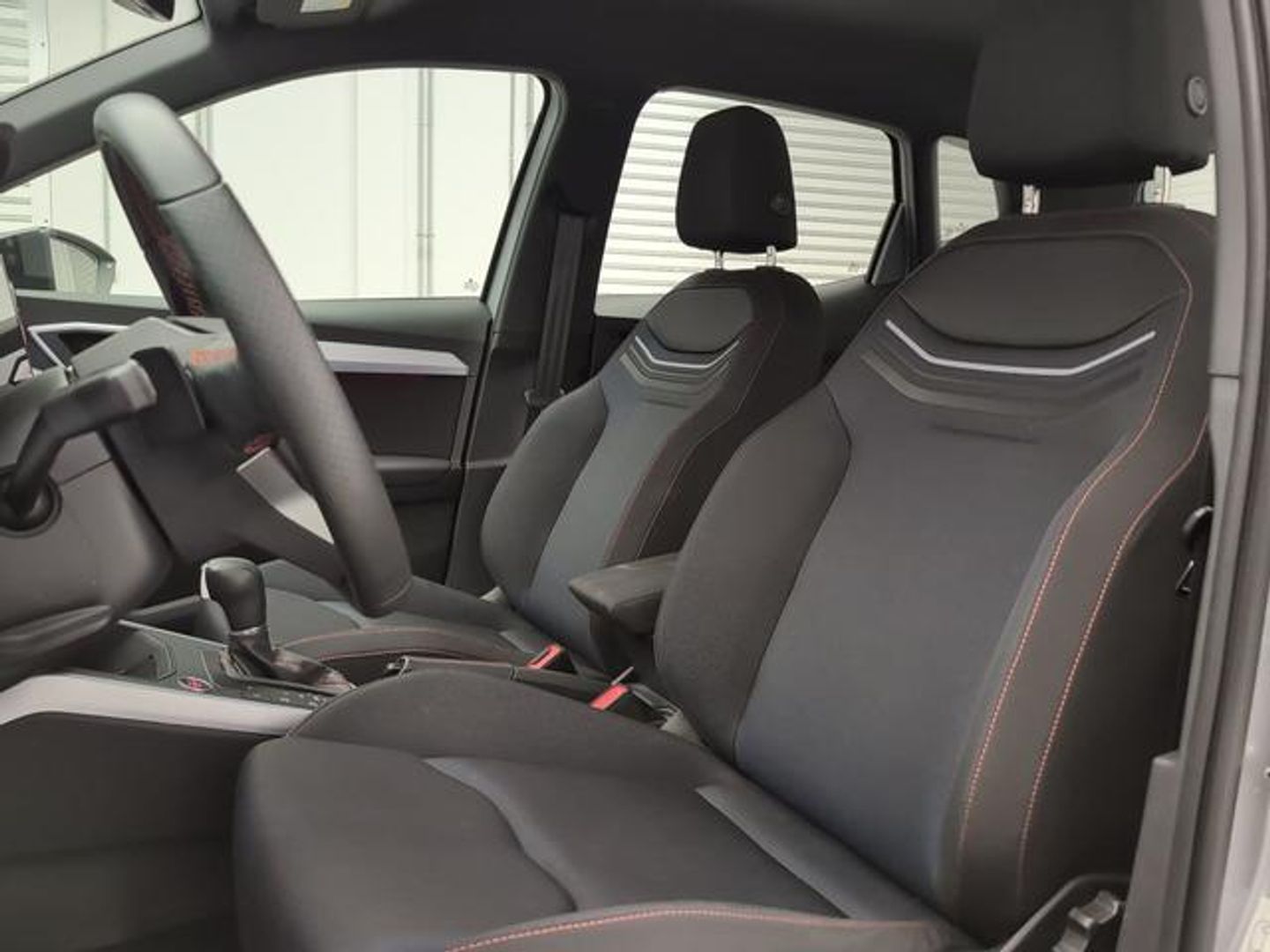 SEAT Arona 1.0 TSI FR XM DSG 81 kW (110 CV)