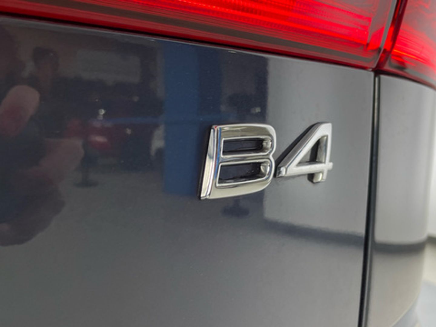 Volvo XC60 B4 D Momentum Pro Auto 145 kW (197 CV)