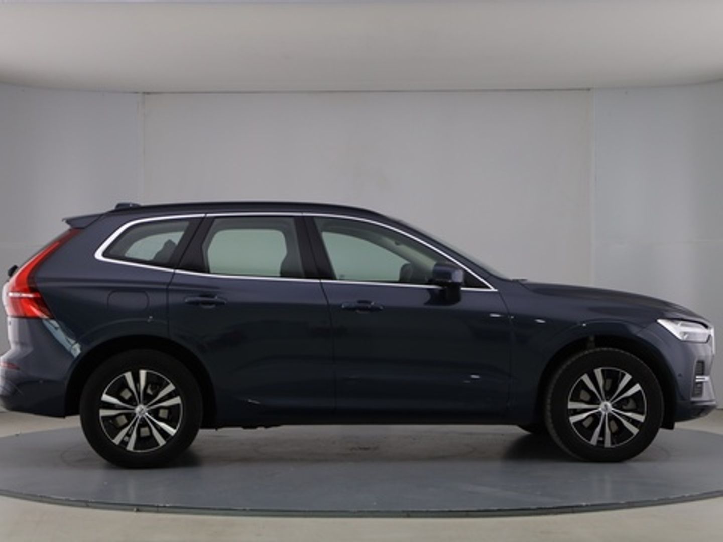 Volvo XC60 B4 D Momentum Pro Auto 145 kW (197 CV)