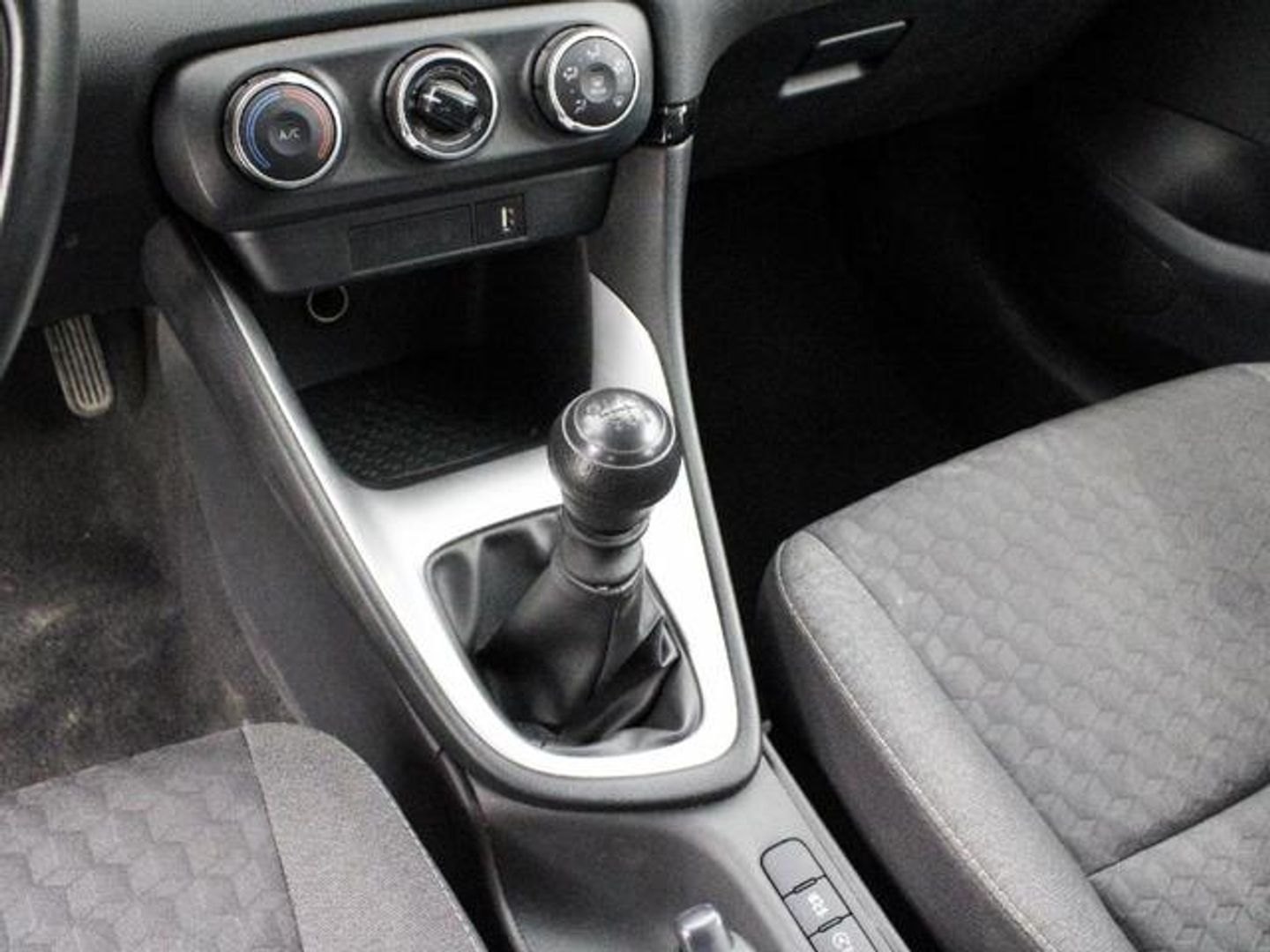 Toyota Yaris 1.5 S-Edition 92 kW (125 CV)