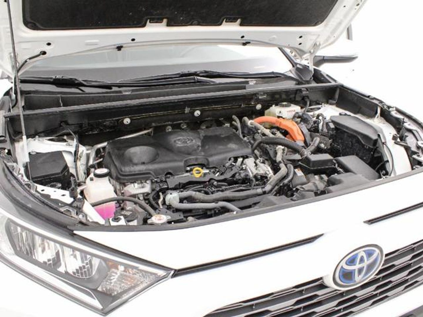 Toyota Rav4 2.5l hybrid Advance 4WD 163 kW (222 CV)