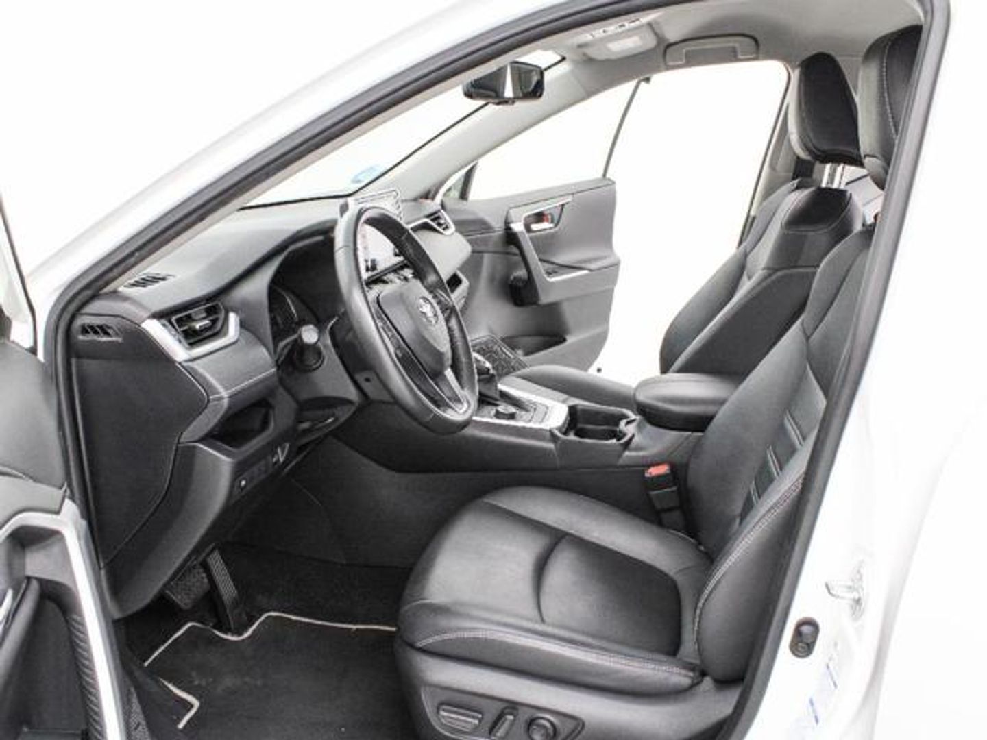 Toyota Rav4 2.5l hybrid Advance 4WD 163 kW (222 CV)