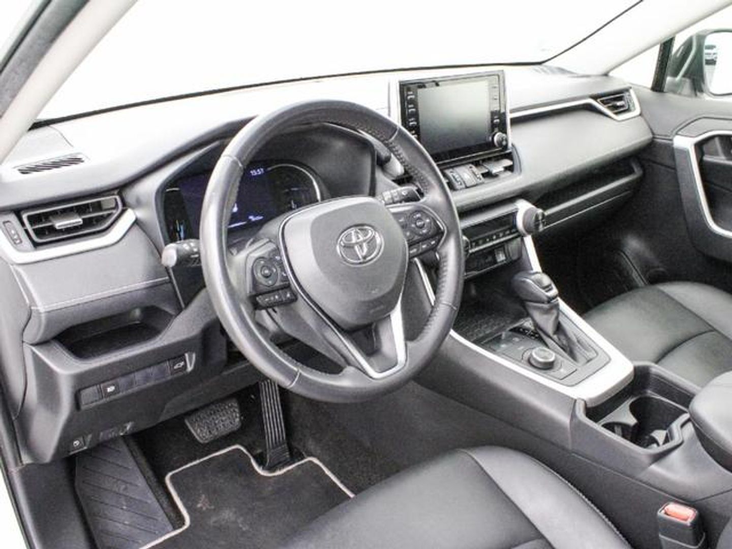 Toyota Rav4 2.5l hybrid Advance 4WD 163 kW (222 CV)