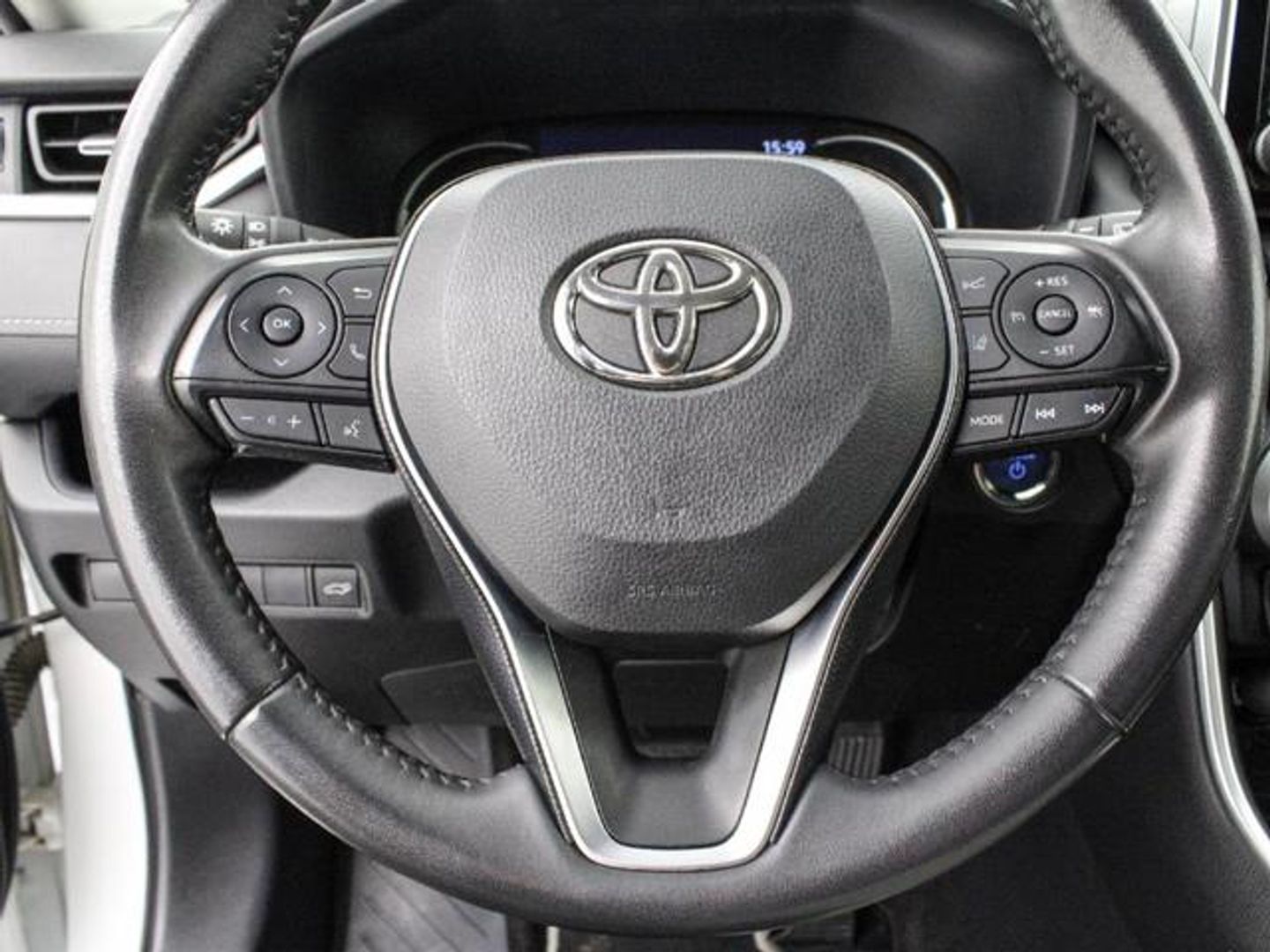 Toyota Rav4 2.5l hybrid Advance 4WD 163 kW (222 CV)