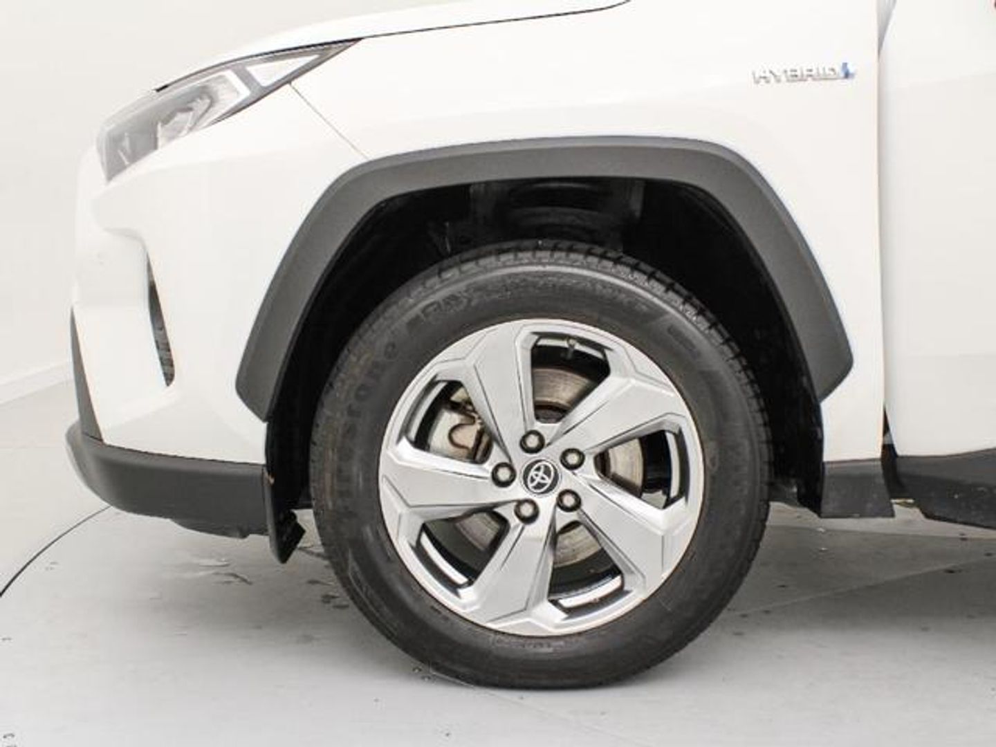 Toyota Rav4 2.5l hybrid Advance 4WD 163 kW (222 CV)