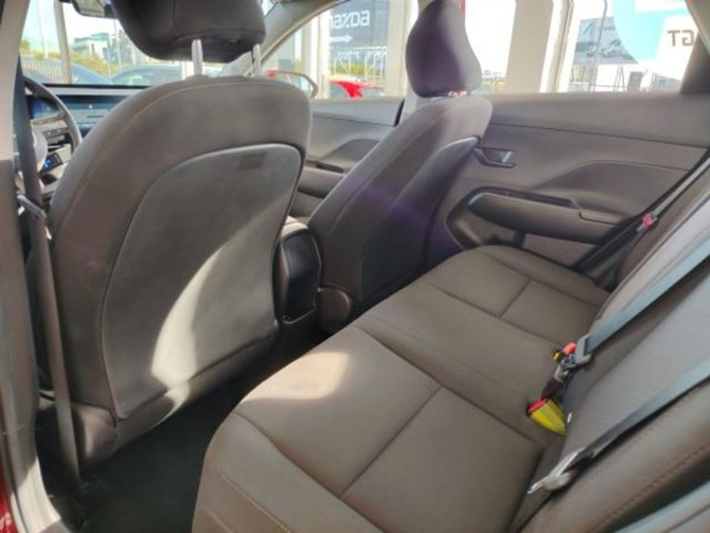 Hyundai Kona 1.6 GDI HEV Maxx DCT 104 kW (141 CV)