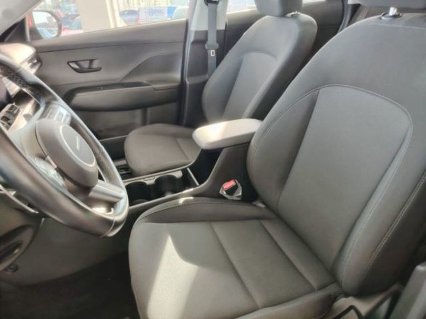Hyundai Kona 1.6 GDI HEV Maxx DCT 104 kW (141 CV)