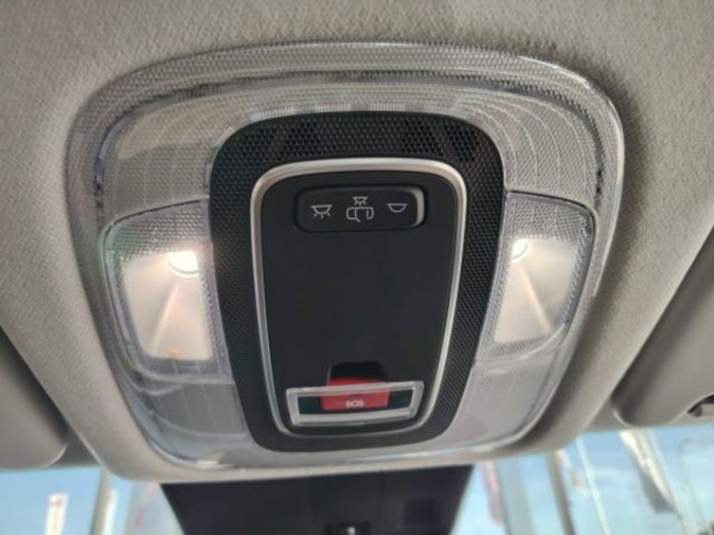 Hyundai Kona 1.6 GDI HEV Maxx DCT 104 kW (141 CV)