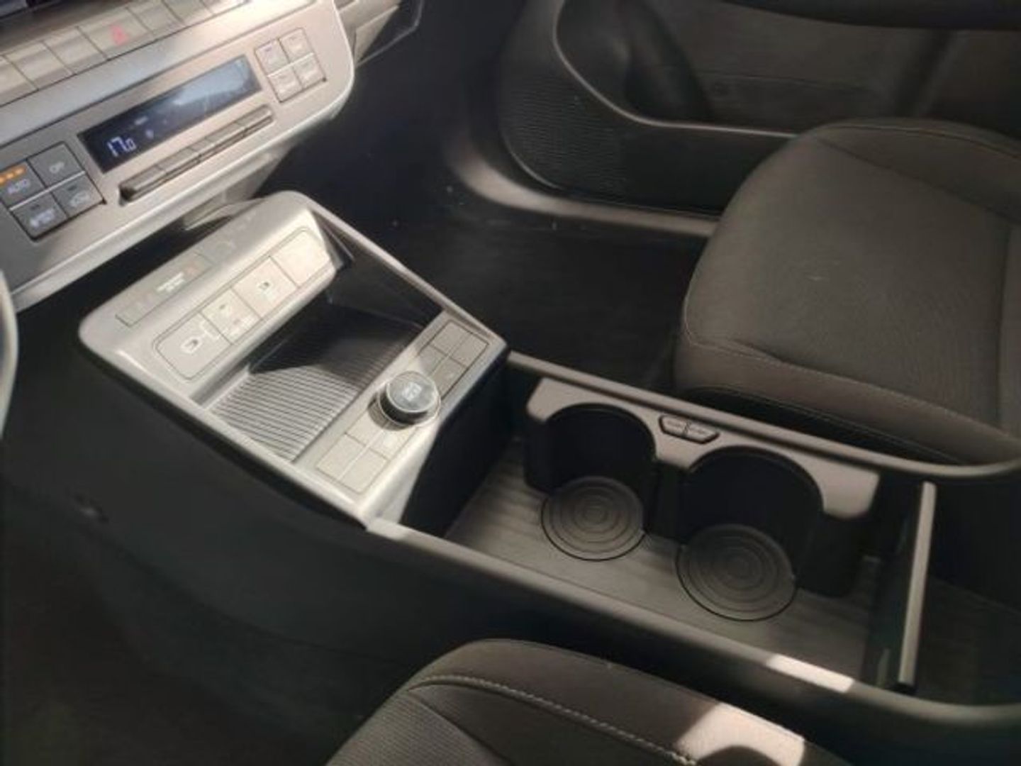Hyundai Kona 1.6 GDI HEV Maxx DCT 104 kW (141 CV)