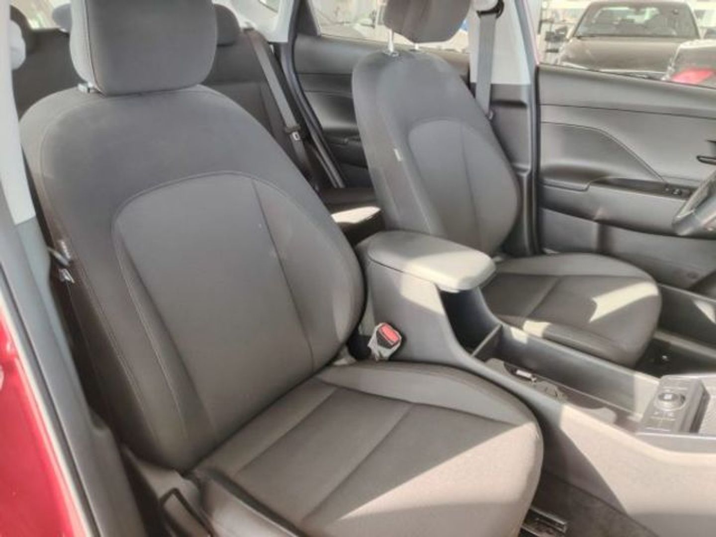 Hyundai Kona 1.6 GDI HEV Maxx DCT 104 kW (141 CV)